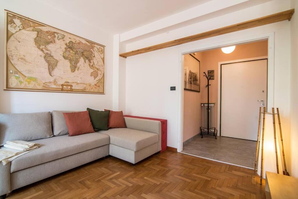 Enjoy Home - Bilocale Sulle Riviere A Due Passi Dalla Specola 帕多瓦 外观 照片