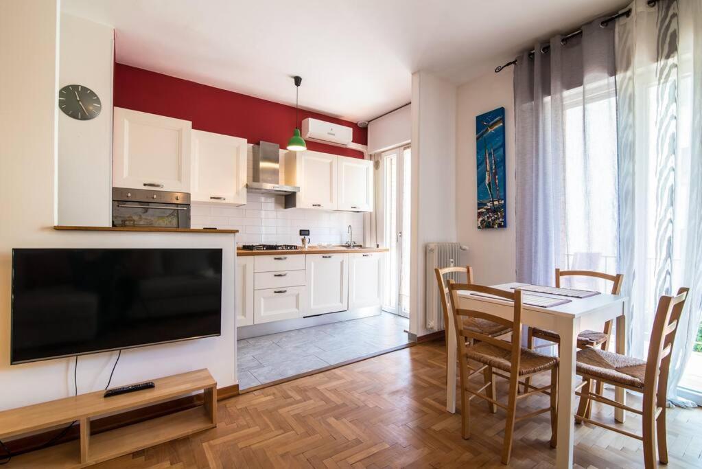 Enjoy Home - Bilocale Sulle Riviere A Due Passi Dalla Specola 帕多瓦 外观 照片