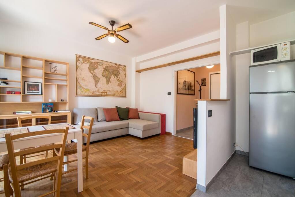Enjoy Home - Bilocale Sulle Riviere A Due Passi Dalla Specola 帕多瓦 外观 照片